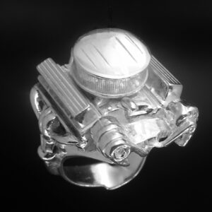CHEVY 327 ENGINE RING W/ AIR CLEANER, ALTERNATOR & AIR CONDITIONER PUMP STERLING SILVER (92.5)