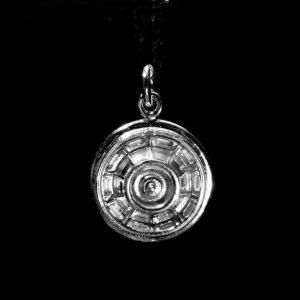 1962 CORVETTE HUB CAP CHARM STERLING SILVER (92.5)