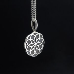 PIN WHEEL MEDALLION W/CHAIN STERLING SILVER