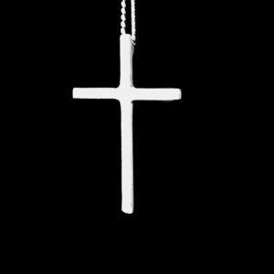 CROSS-SMALL SHINNY STRAIGHT STERLING SILVER (92.5) 18 INCH CHAIN 1 3/4" X 1 1/8"