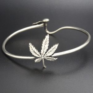 CANNABIS LEAF CLASP BRACELET STERLING SILVER