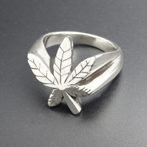 NATURAL CANNABIS LEAF RING-STERLING SILVER